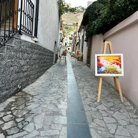 Casa Di Antonio Roccella Ionica